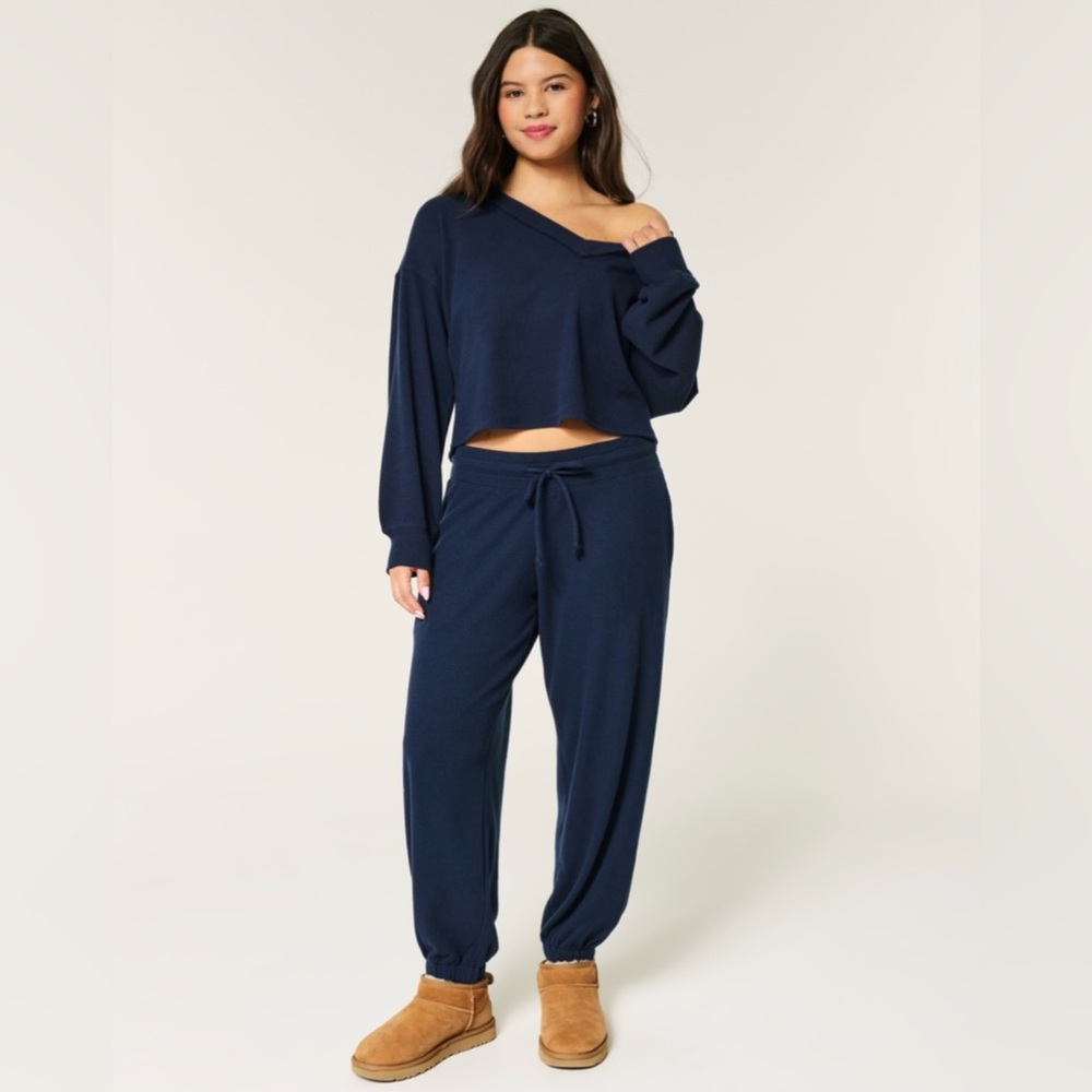 Hollister joggers